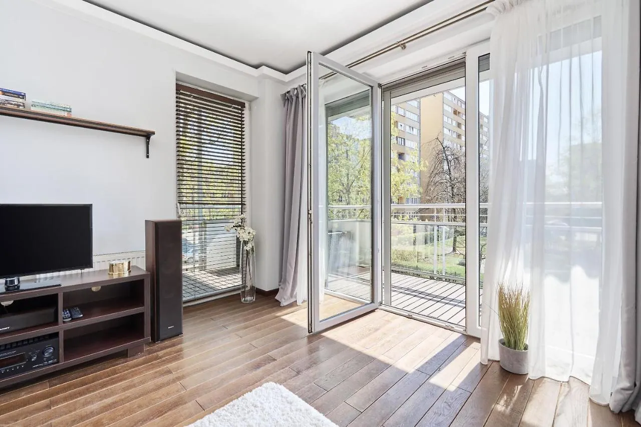 Family Apartment With Parking Inowroclawska By Renters